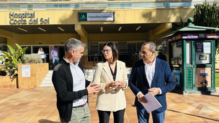 El PSOE pide que se amplie el personal sanitario en el Hospital Costa del Sol