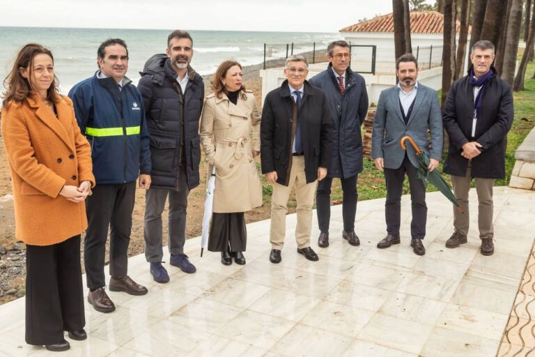 La Junta de Andalucía completa el nuevo colector de saneamiento en San Pedro de Alcántara