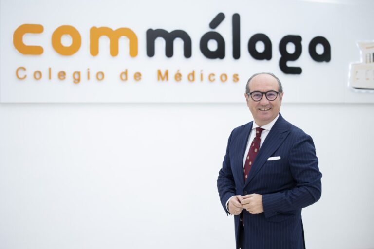 El Colegio de Médicos de Málaga lidera la formación en Inteligencia Artificial para profesionales de la salud